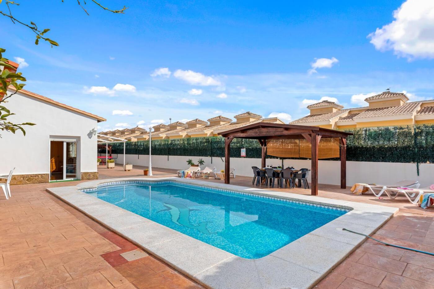 Villa Mercedes - Plusholidays Кальпе Экстерьер фото