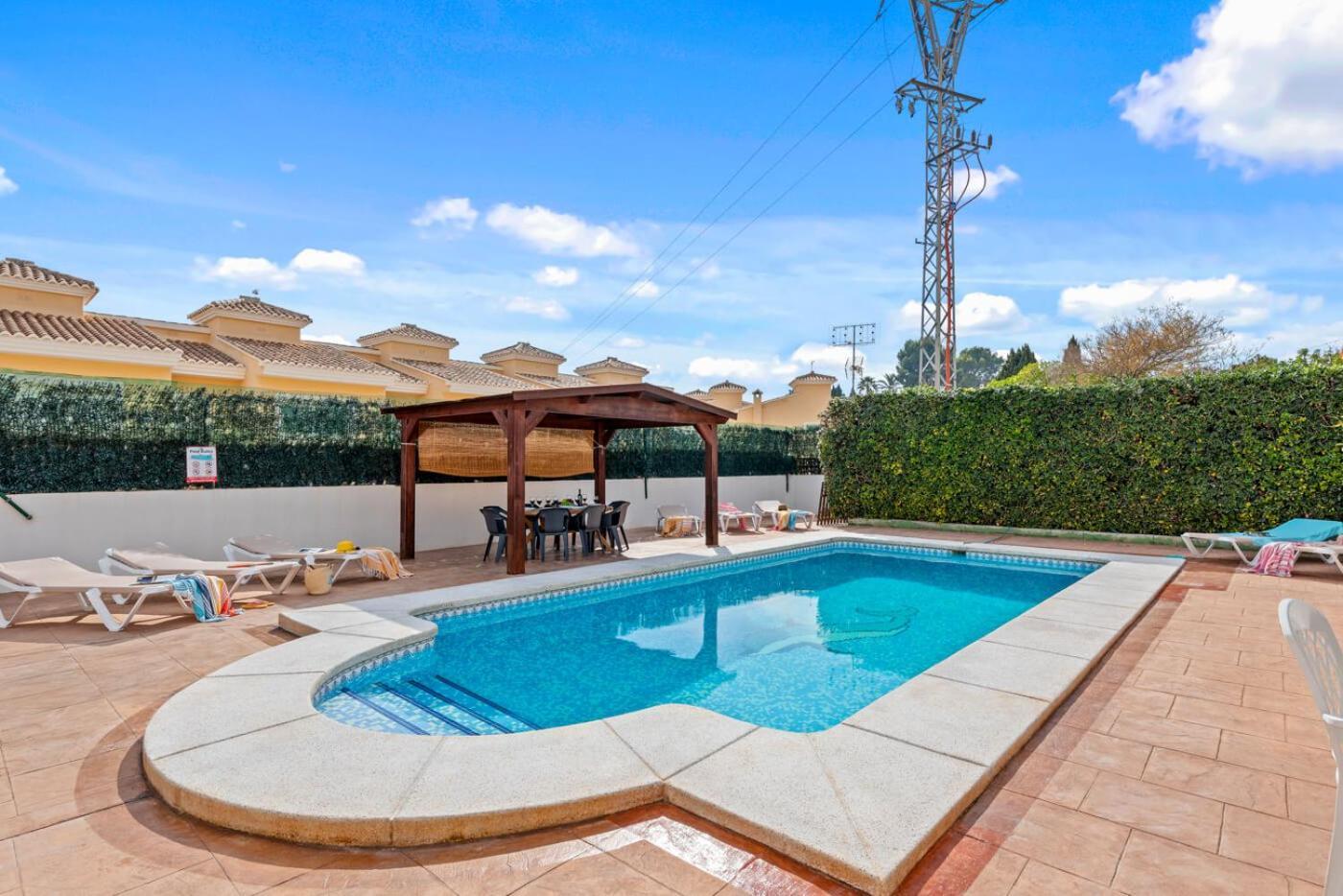 Villa Mercedes - Plusholidays Кальпе Экстерьер фото