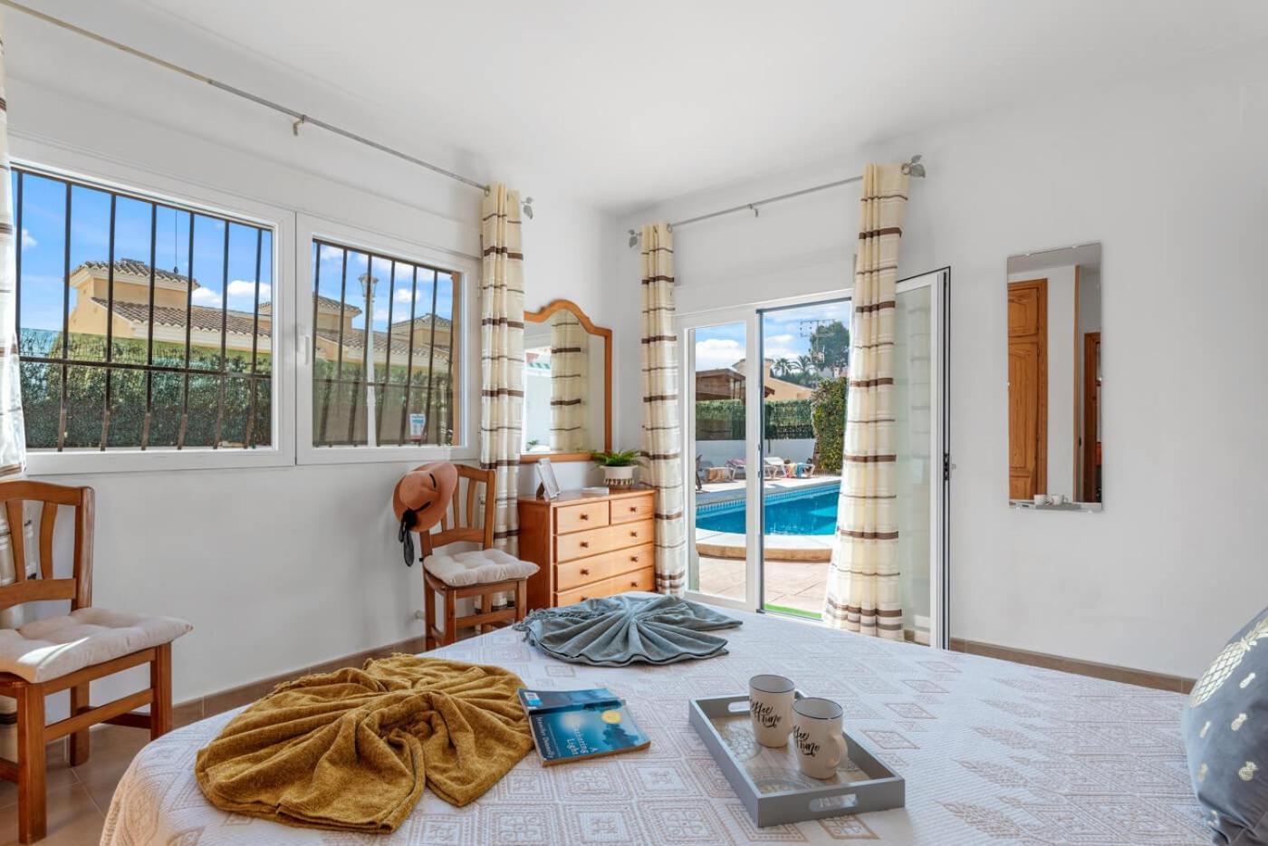 Villa Mercedes - Plusholidays Кальпе Экстерьер фото