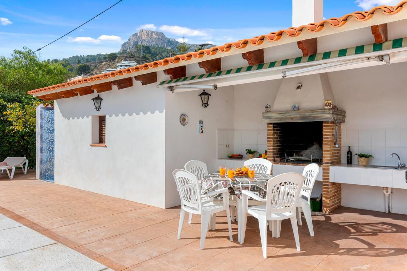 Villa Mercedes - Plusholidays Кальпе Экстерьер фото